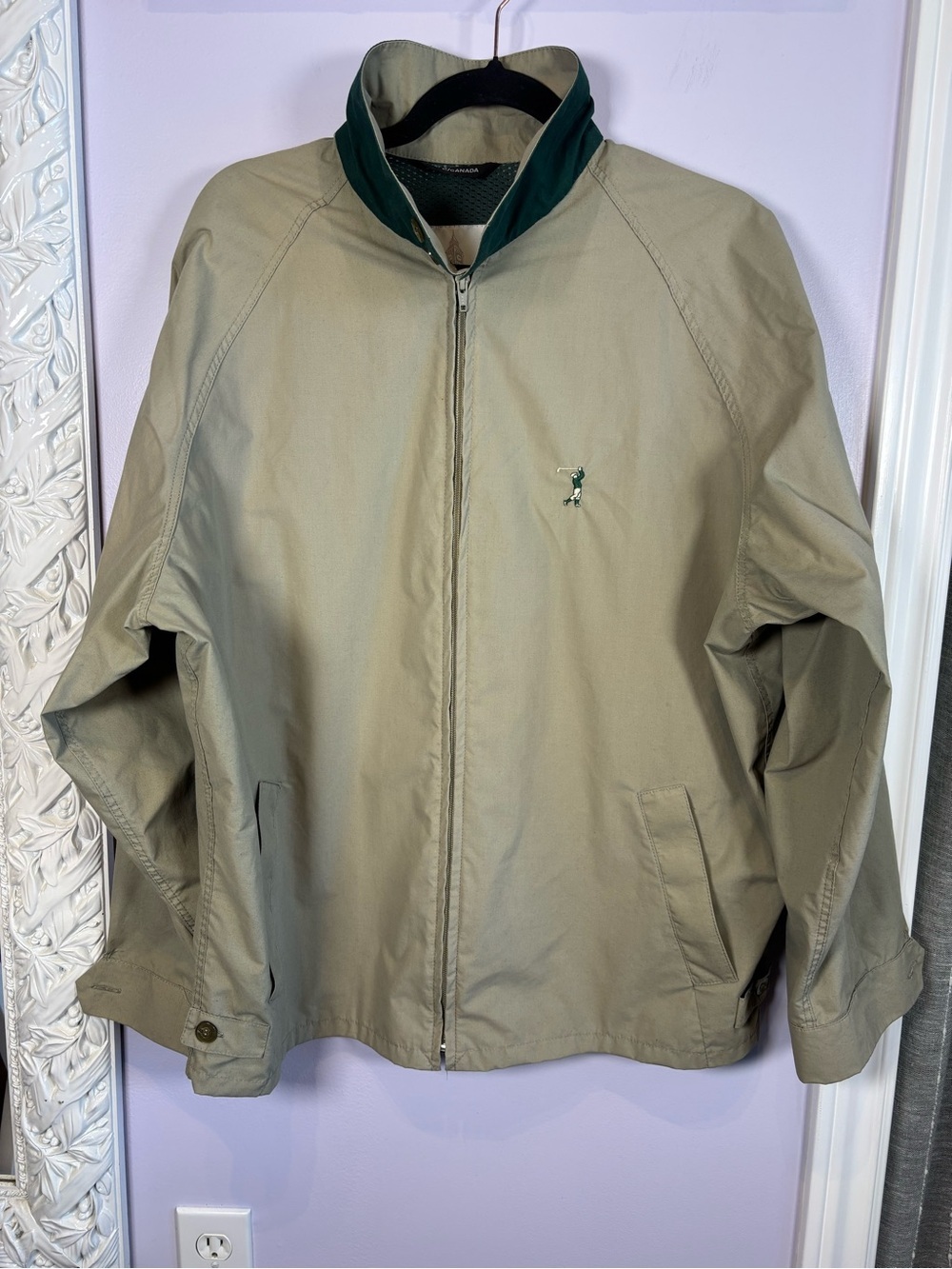 London Fog Vintage Men's Khaki Golf Sport Jacket with Dark Green Trim